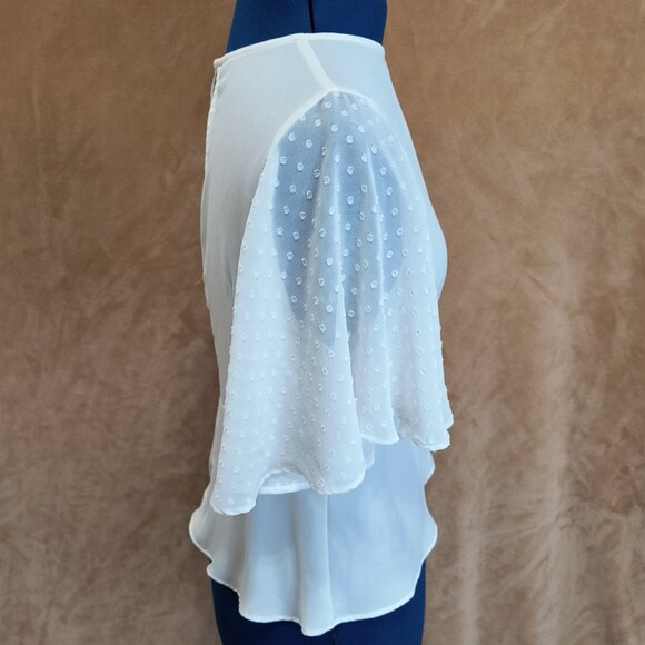 EXPRESS Cream Chiffon Blouse Short Dotted Swiss Flutter Sleeve Peplum Flare S - Picture 2 of 8